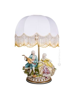 DAME MIT GENTLEMAN - LAMPE Tischlampe Abat-jour Tischluechte Porzellan Capodimonte Made in Italy