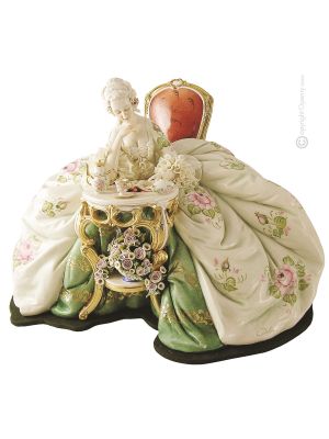 FRAU 1035 Italienische Porzellan Figur Barock handgemacht Wohnkultur exklusiv hochwertig