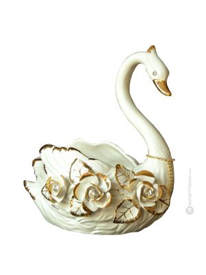 SCHWAN Exklusives Ornament aus Keramik im Barockstil mit Details aus 24 Karat Gold Made in Italy