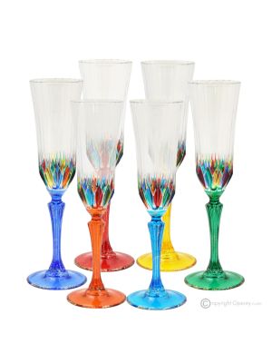 Set mit 6 authentischen handbemalten Flötengläsern aus hochwertigem Glas.